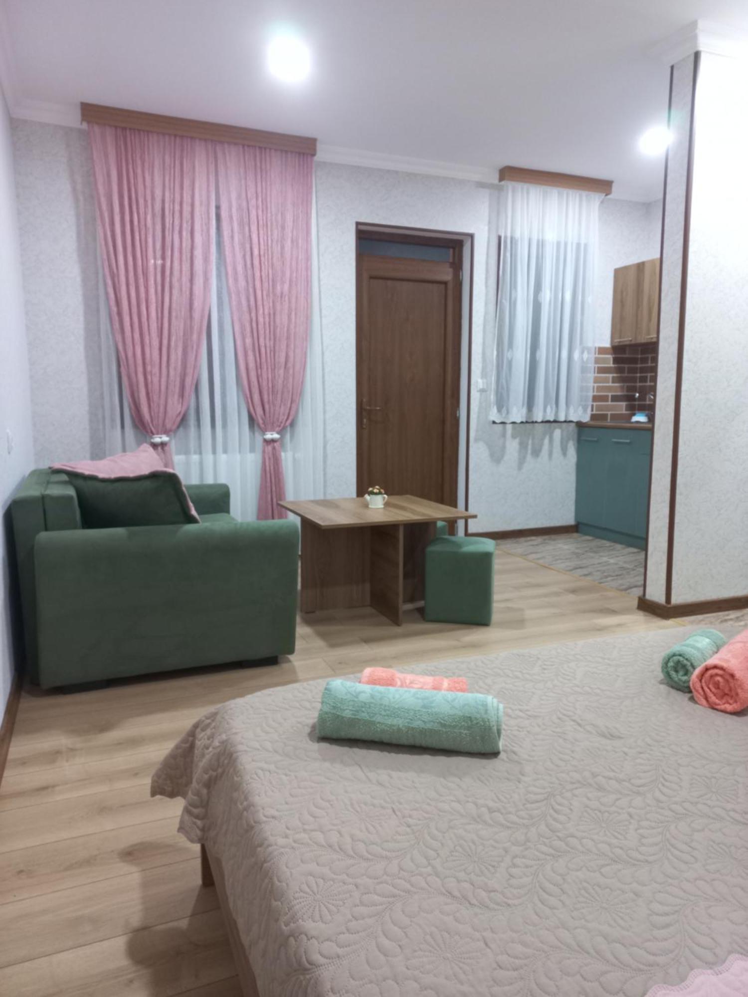 Guest House Borjomula Borjomi Rom bilde